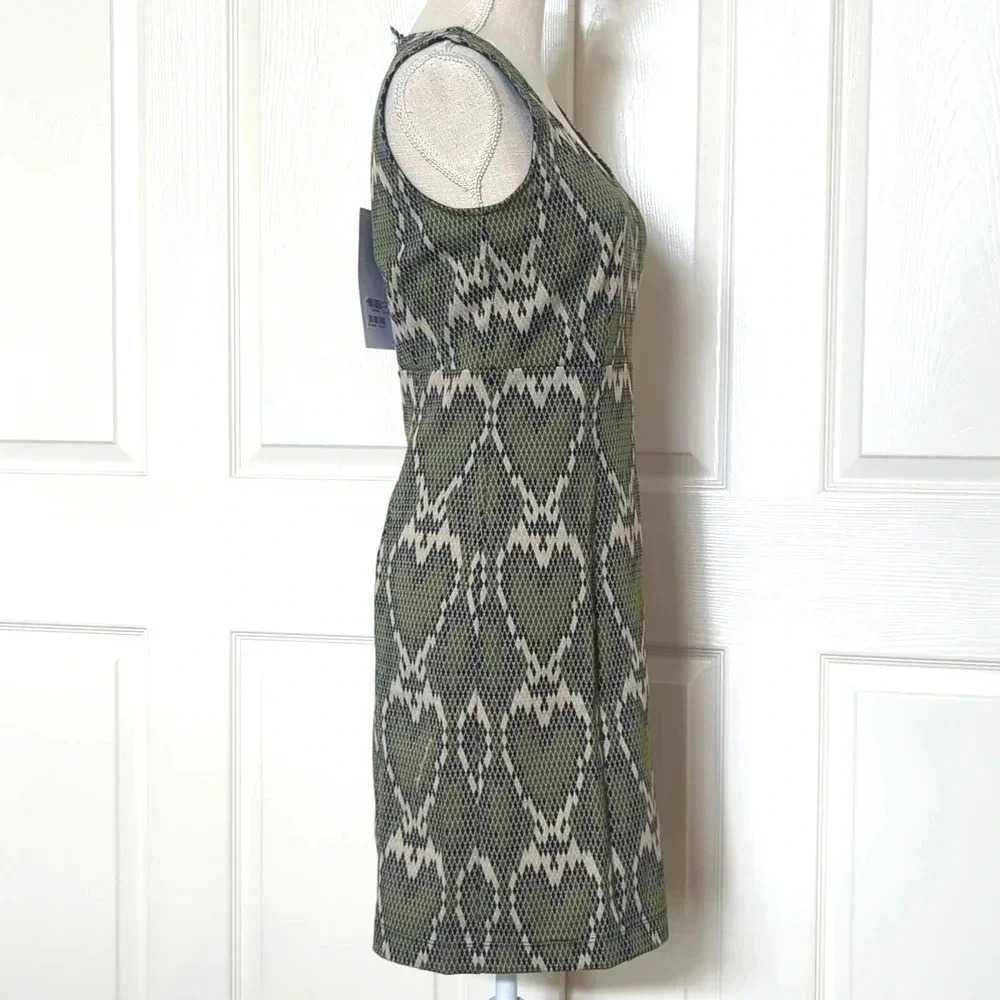 Love Moschino Heart Print Snake Print Sheath Dress Women's Mini Designer Size 4 - Picture 3 of 5